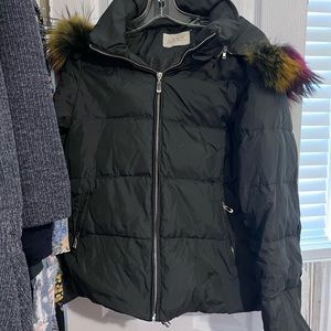 Black short puffer